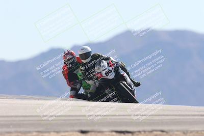 media/Oct-30-2025-Racers Edge (Thu) [[dabbdaf680]]/3-B Group/Session 4 Turn 9/